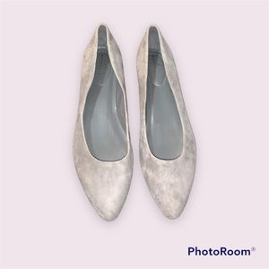 Bandolino Grey Suede Flats Sz 11